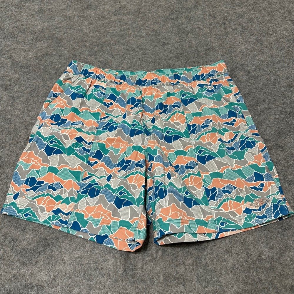 The North Face Class V Shorts Mens L Multi Meld Mountain Camo FlashDry 7" Inseam